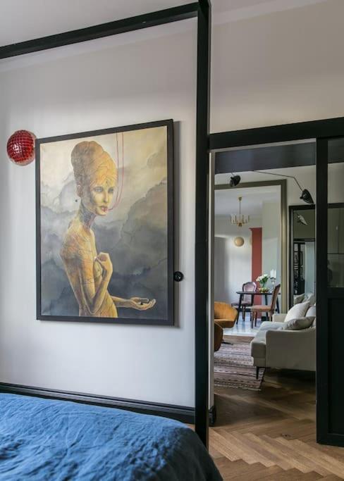 Dark Blue Apartment Варшава Экстерьер фото